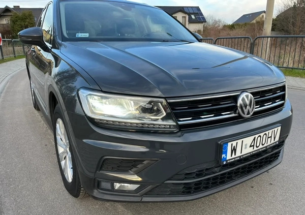 Volkswagen Tiguan cena 90900 przebieg: 98226, rok produkcji 2018 z Orzesze małe 781